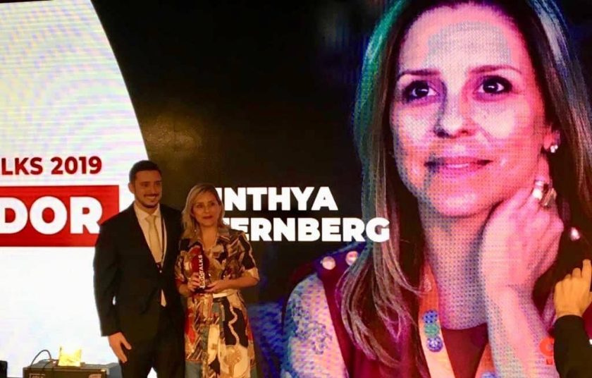 Diretora Executiva da SBOC recebe Prêmio Doctalks 2019 de melhor gestão de associação